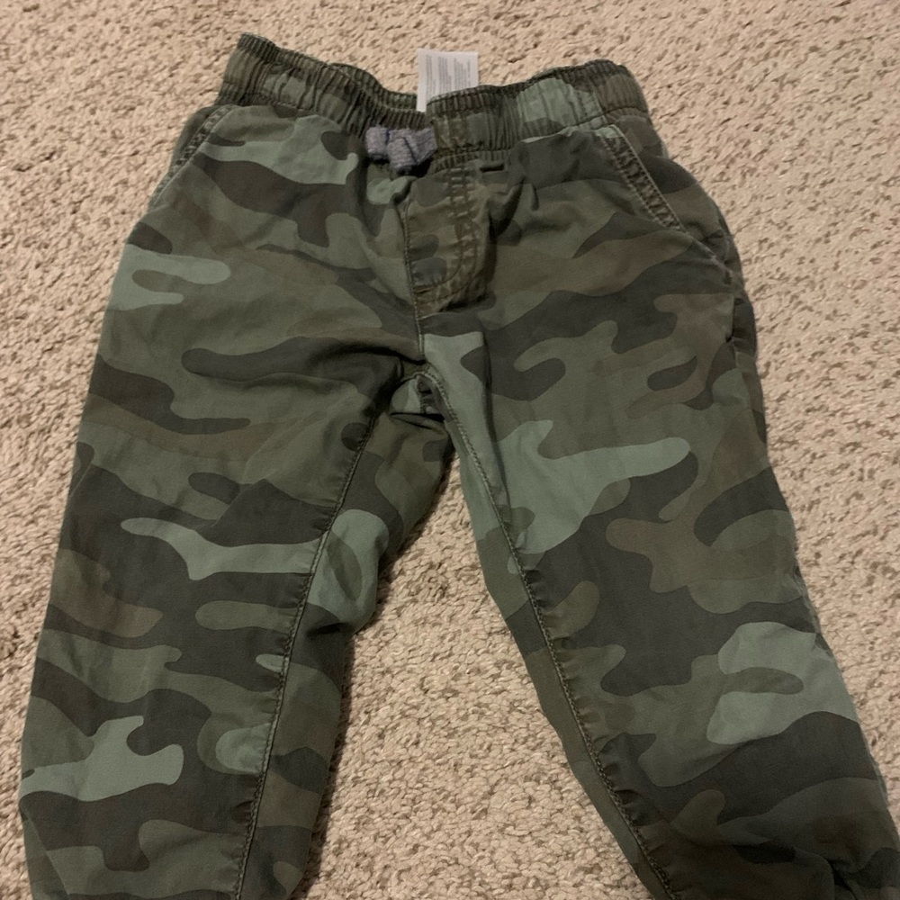 Camo pants with insulation